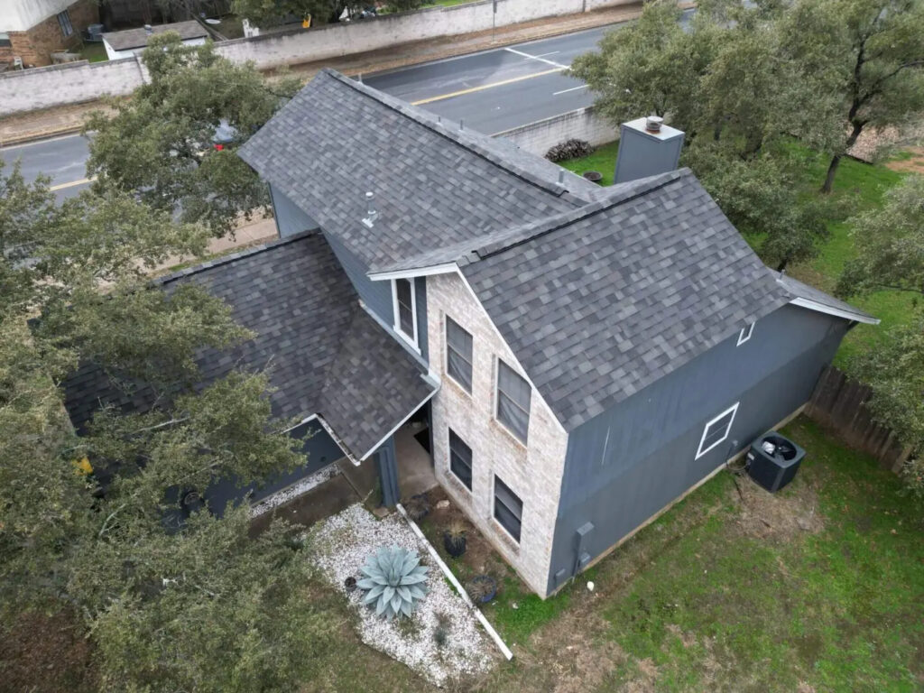 Asphalt Roofing Company Near Round Rock
